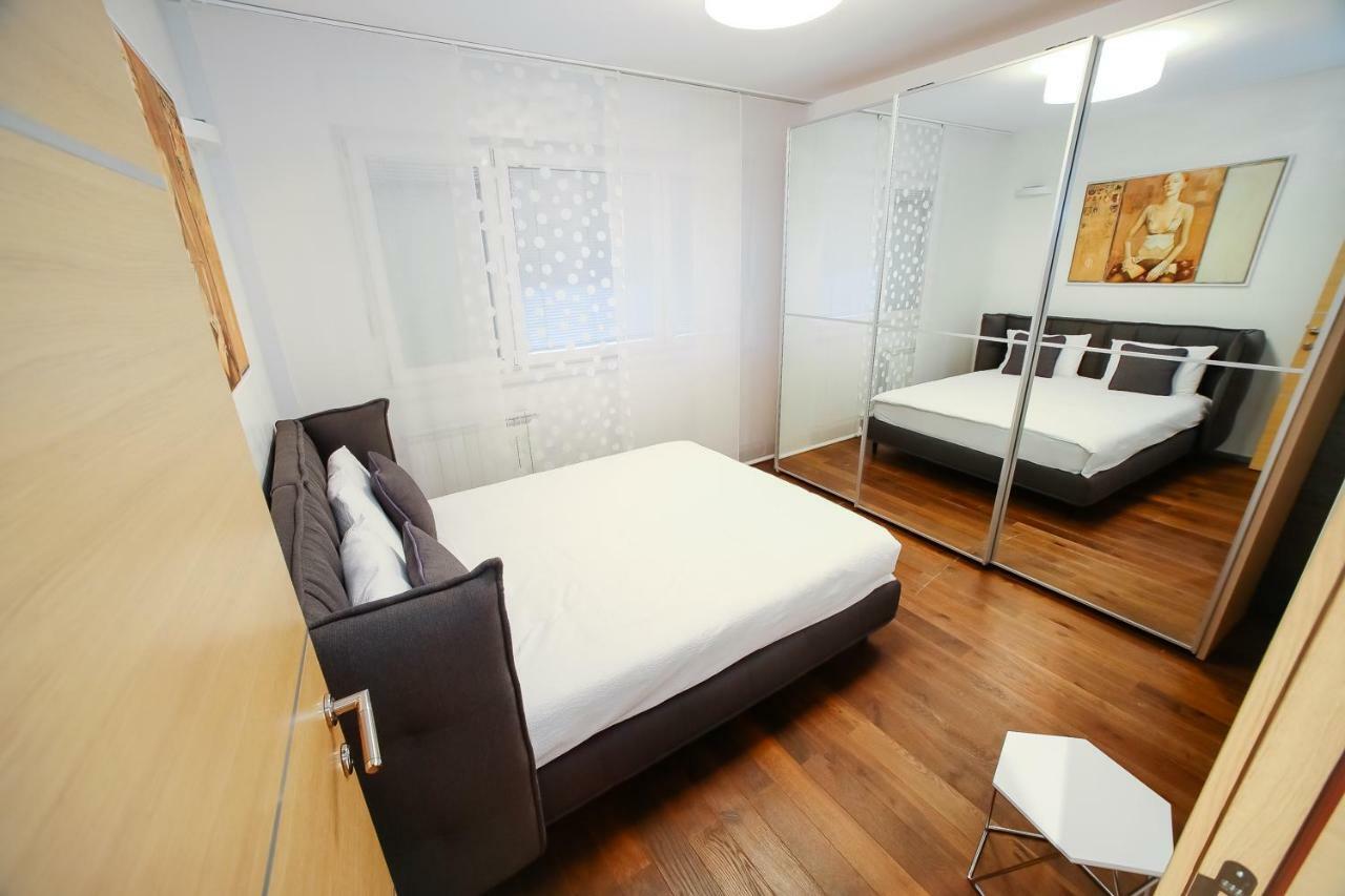 Status Superior Apartments Belgrade Exterior photo